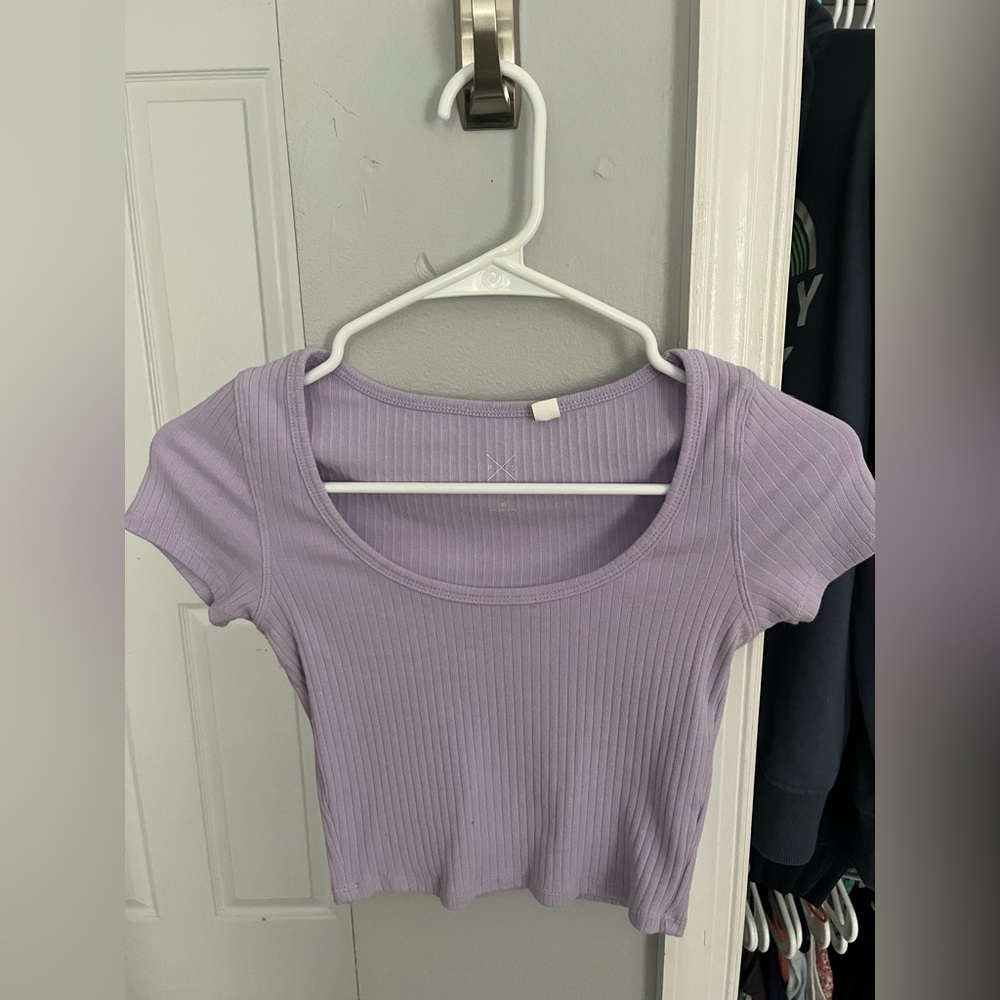 Pacsun XS purple crop tee